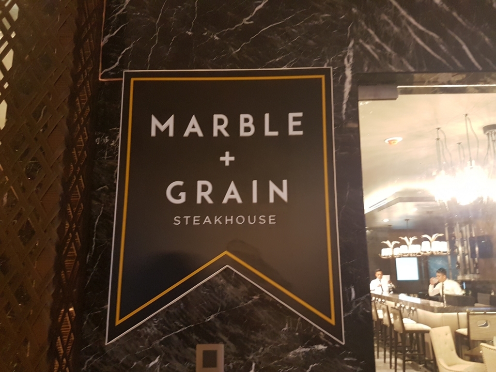 フィリピン・セブ島bai HotelのステーキハウスMARBLE+GRAIN